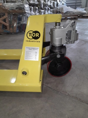 Тележка гидравлическая 2500 кг 1150 мм полиуретановые колеса TOR AC (серия J) купить в Москве с доставкой по всей России | ProtosMarket.ru