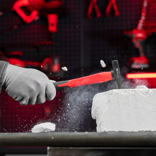 Молоток слесарный optimal, 100 г, фибергласовая обрезиненная рукоятка, квадратный боек Matrix по ценам производителя в Москве с доставкой по всей России