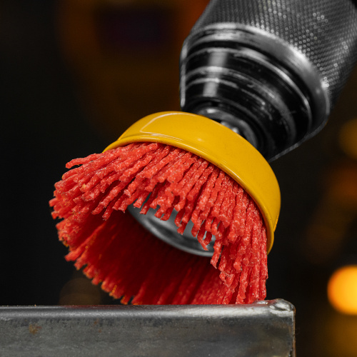 Щетка для дрели, 65 мм, Чашка, со шпилькой, нейлоновая щетина Denzel по ценам производителя в Москве с доставкой по всей России