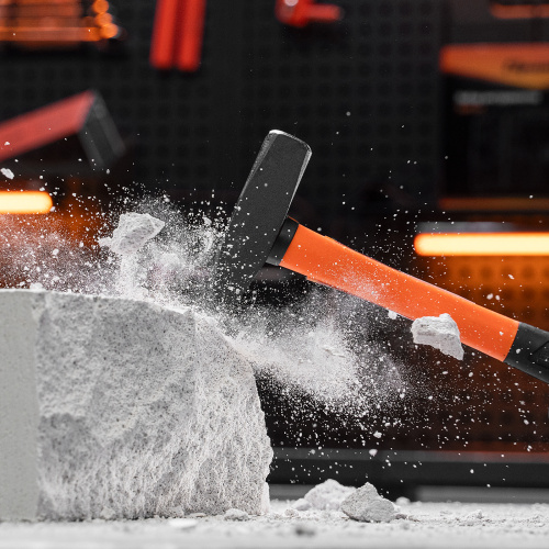 Молоток слесарный, 400 г, фибергласовая обрезиненная рукоятка Sparta по ценам производителя в Москве с доставкой по всей России