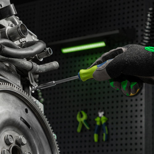 Набор инструментов, 1/2", 3/8", 1/4", пластиковый кейс 215 предм. Сибртех по ценам производителя в Москве с доставкой по всей России