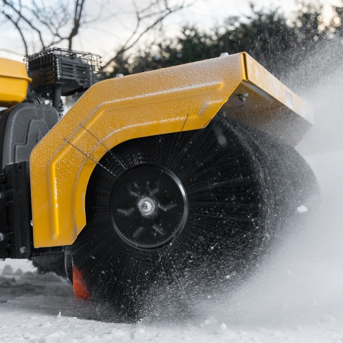 Гибридная снегоуборочная машина с функц. подметания SWB-600, 212 сс, руч. старт, 2 насадки Denzel по ценам производителя в Москве с доставкой по всей России