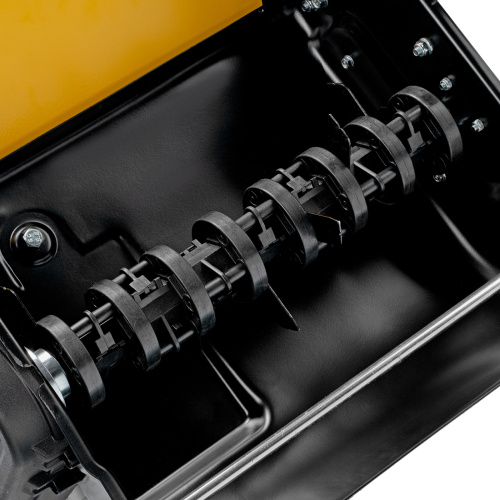 Скарификатор-аэратор бензиновый SAG-400, 212 см3, -15/+10 мм, 40 см Denzel по ценам производителя в Москве с доставкой по всей России