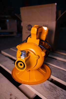 Электропривод глубинного вибратора для бетона 2,2 кВт TOR ZN70-JT (японский тип) по ценам производителя в Москве с доставкой по всей России