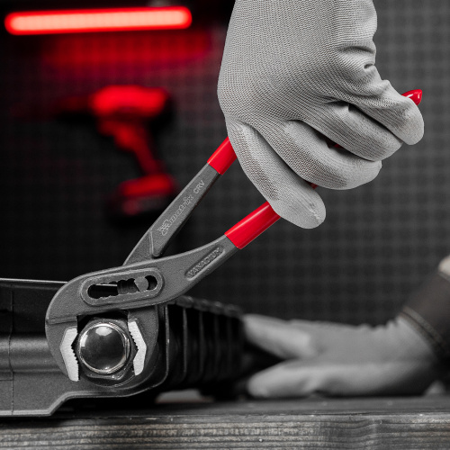 Клещи переставные 250 мм, хром-ванадий, обливные рукоятки Matrix по ценам производителя в Москве с доставкой по всей России