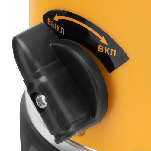 Лазерный уровень LX3, 10 м, ± 0,3 мм/1 м, 635 нм, 4 вертикальных, 1 горизонтальная плоскости, резьба 5/8" Denzel по ценам производителя в Москве с доставкой по всей России