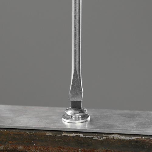 Отвертка, SL6x100 мм, S2, 3к рукоятка Denzel по ценам производителя в Москве с доставкой по всей России