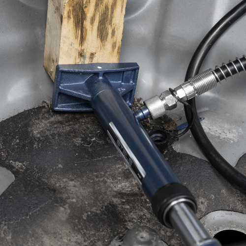 Растяжка гидравлическая, 4 т, набор из 17 предметов, 7 сменных насадок, в металлическом кейсе Stels по ценам производителя в Москве с доставкой по всей России