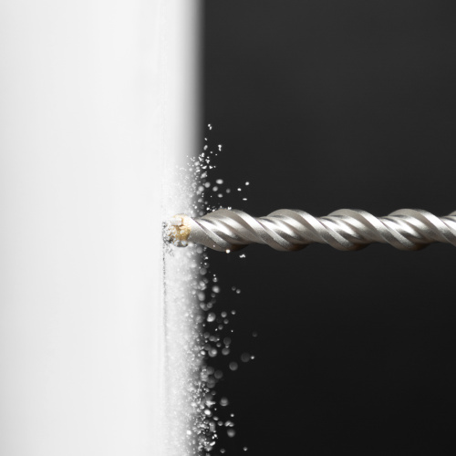 Бур по бетону, двойная спираль, три пылеотводящие кромки, 16 x 210 мм DENZEL по ценам производителя в Москве с доставкой по всей России