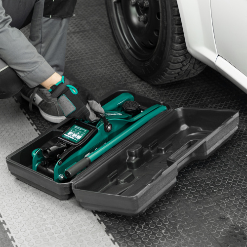 Домкрат гидравлический подкатной, 2 т, 85-330 мм, низкий подхват, в пласт. кейсе Сибртех по ценам производителя в Москве с доставкой по всей России