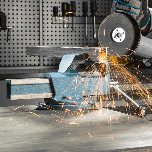 Тиски слесарные, 100 мм, поворотные (Глазов) по ценам производителя в Москве с доставкой по всей России