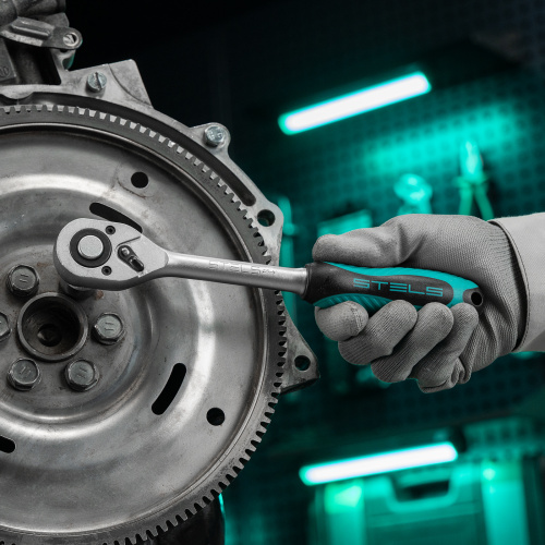 Набор торцевых головок с трещоткой 1/2", 24 предмета Stels по ценам производителя в Москве с доставкой по всей России